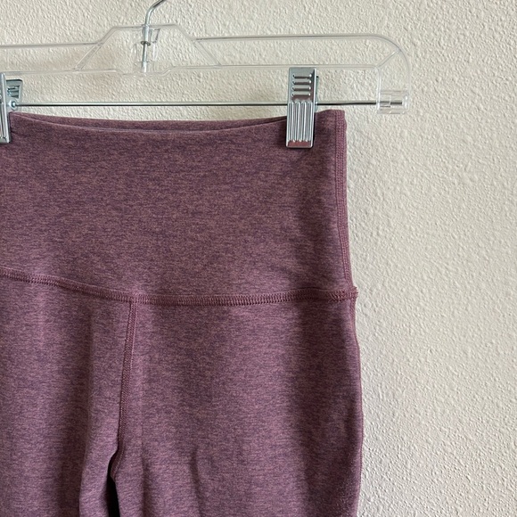 Beyond Yoga Tri- Panel Space Dye High Waisted MIDI Leggings - Picture 3 of 6